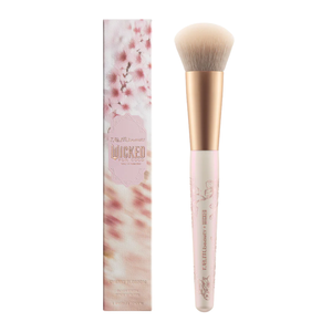 (Preorden) r.e.m. beauty x Wicked: For Good Cherry Blossom Blush Brush