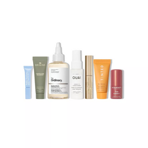 (Preorden) Ulta Beauty at Target Effortless Essentials Exlcusive Spring & Summer Beauty Kit with Reusable Makeup Bag
